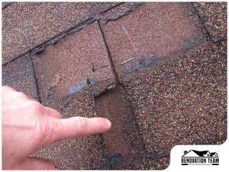 3 Reasons for Asphalt Shingle Granule Loss