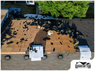 What Are the Perks of Working With a Local Roofer?