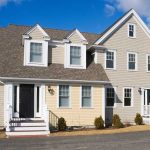 5 Factors to Consider When Choosing New Siding